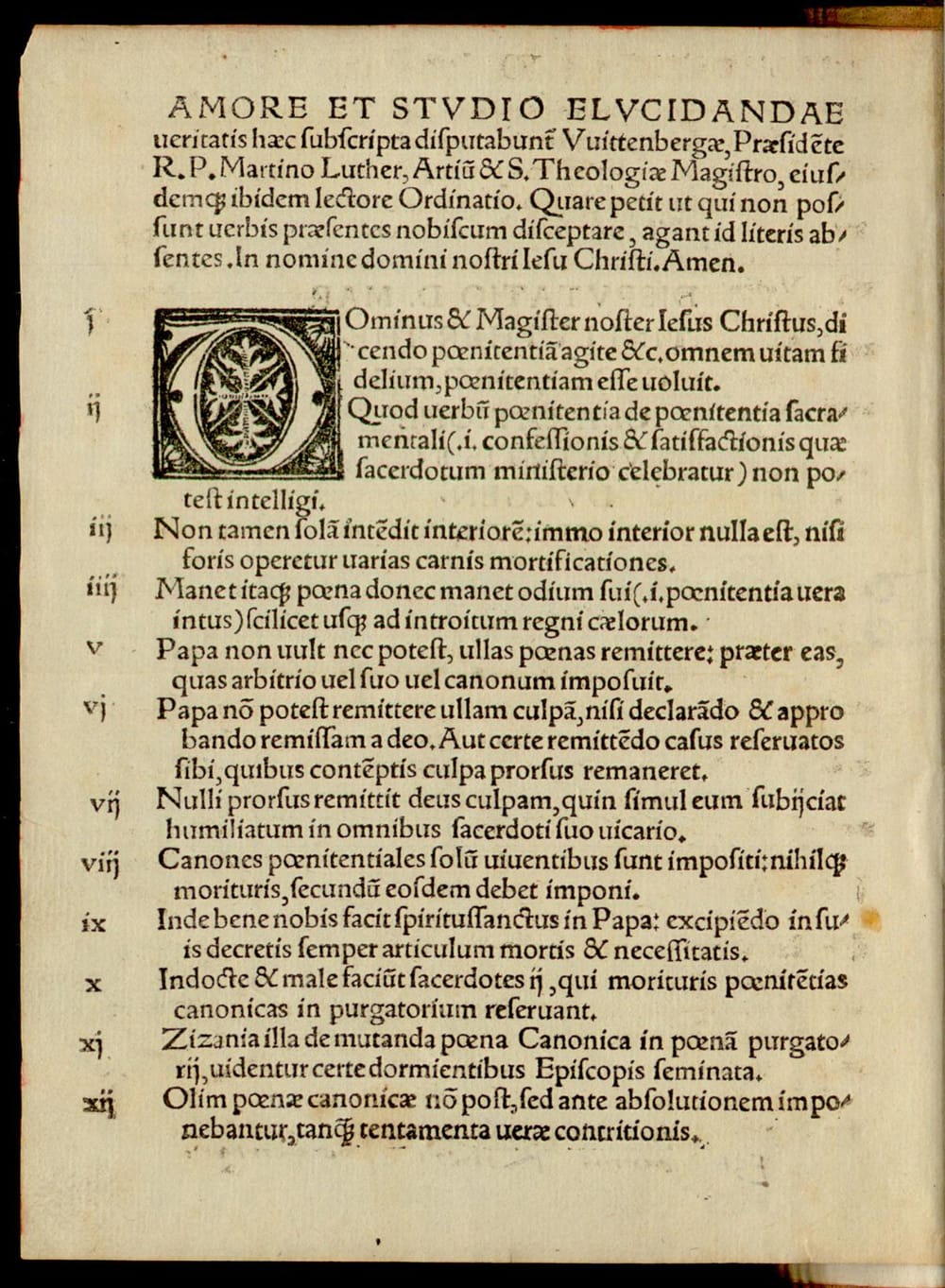 Primeira página impressa das 95 teses, em latim: o título 'Amore et studio elucidandae veritatis' e as primeiras doze teses numeradas na margem